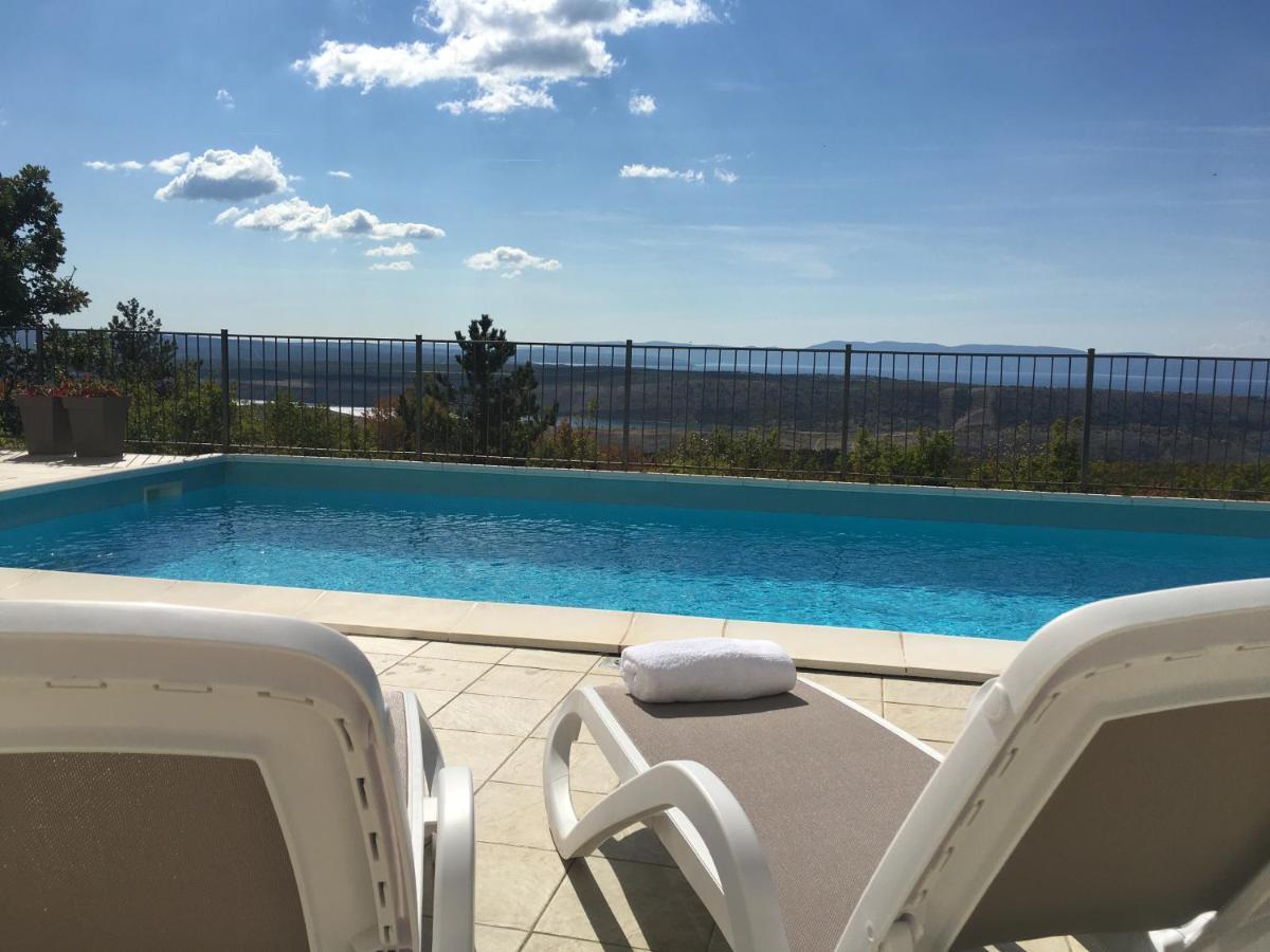 Holiday Home Aqua Šmrika Dış mekan fotoğraf