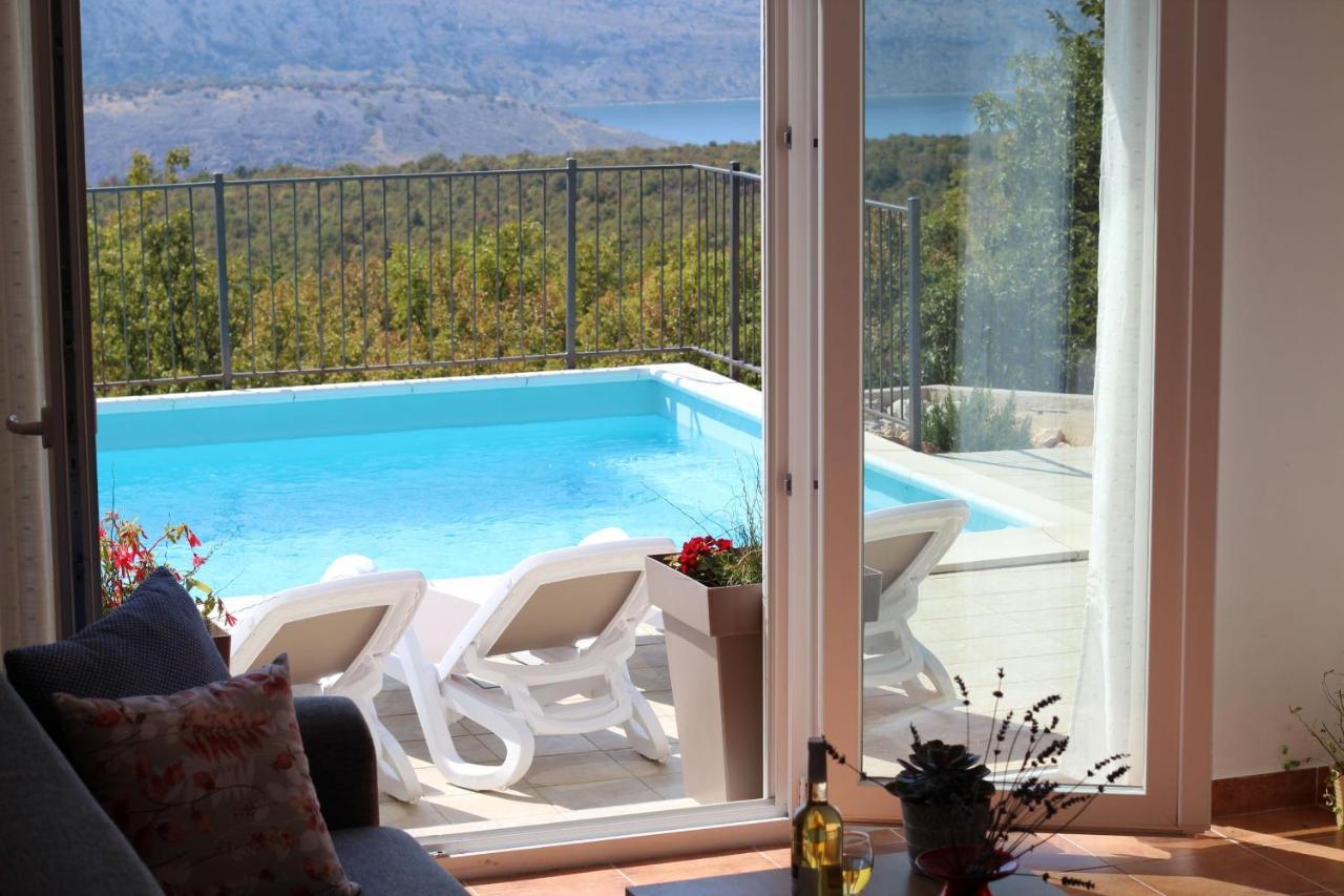 Holiday Home Aqua Šmrika Dış mekan fotoğraf